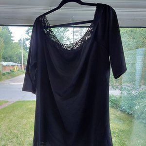 Torrid Lace Trimmed Off The Shoulder Top Size 5